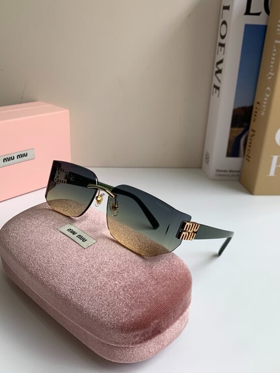 ✅NWT Authentic  MIU MIU Sunglasses main image 5